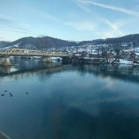 Una