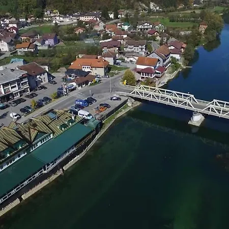 Una B&B Bosanska Otoka